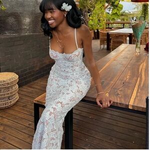 NWT Pearla Lace Maxi Dress